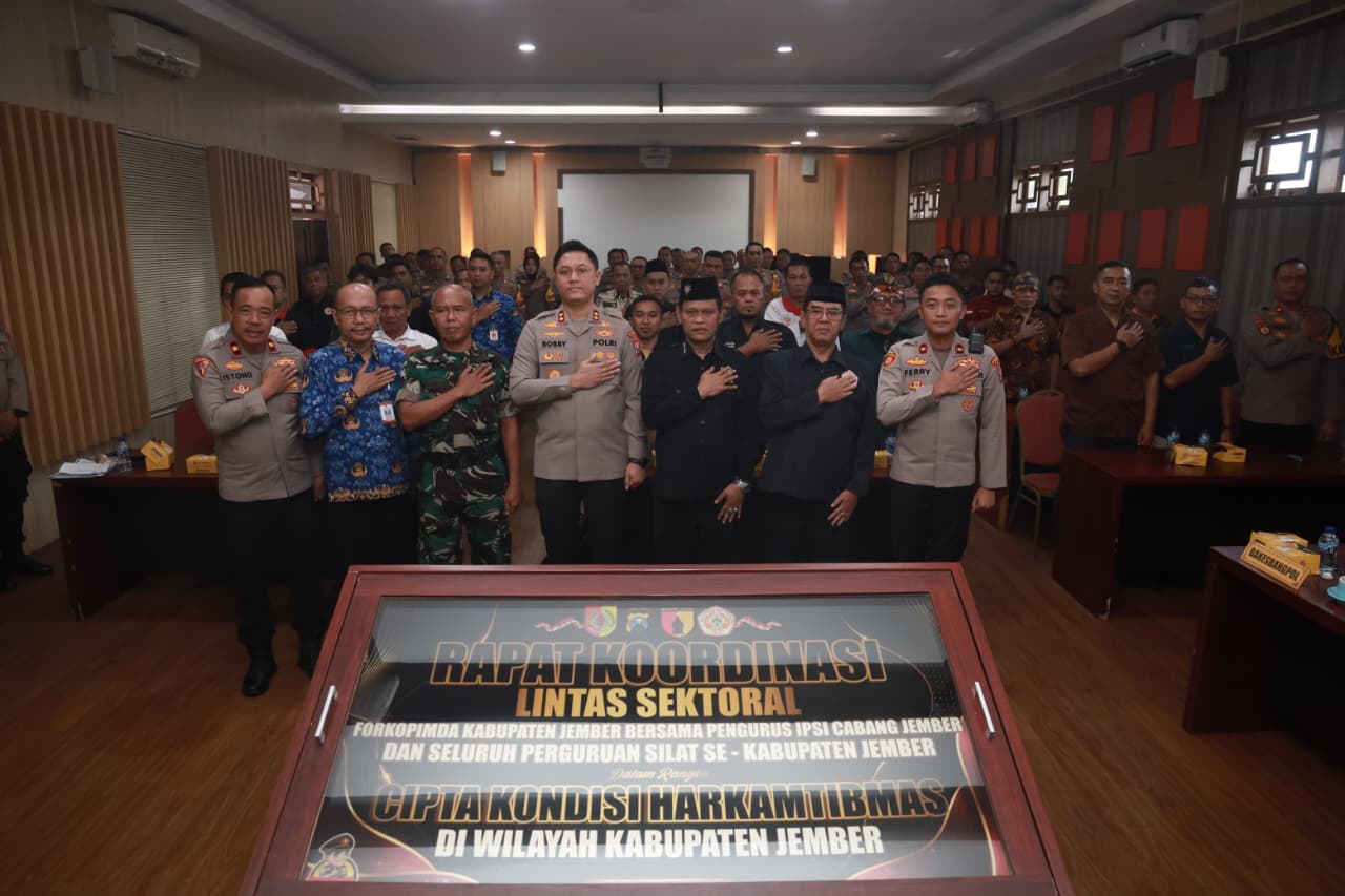 Gandeng Perguruan Silat, Kapolres Jember Ajak Rawat Kedamaian Jelang Pengesahan Warga PSHT