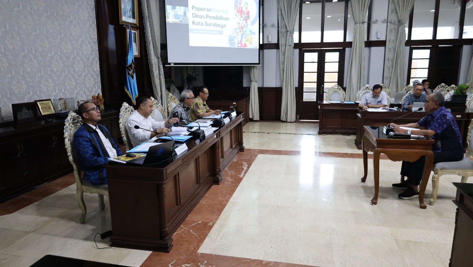 Pemkot Surabaya Gelar Pelatihan untuk Guru Tentang Anti-Kekerasan, AI, dan Coding