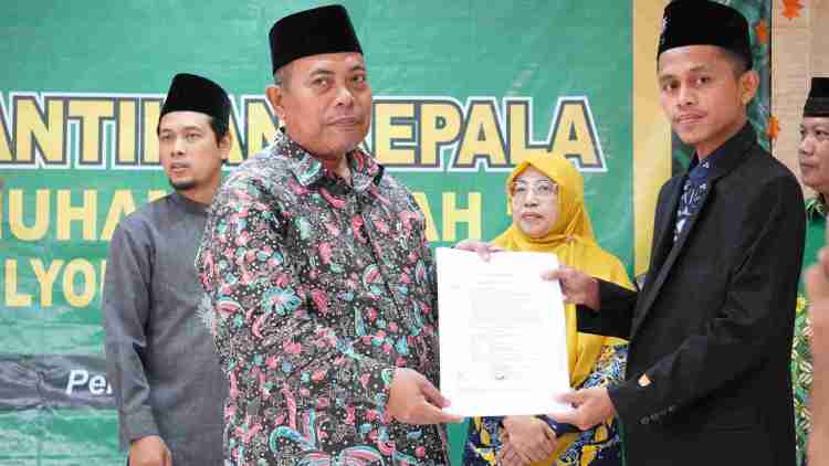 Kepala SDM 18 Surabaya Resmi Dilantik, Siap Tingkatkan Kualitas Pendidikan Berkemajuan