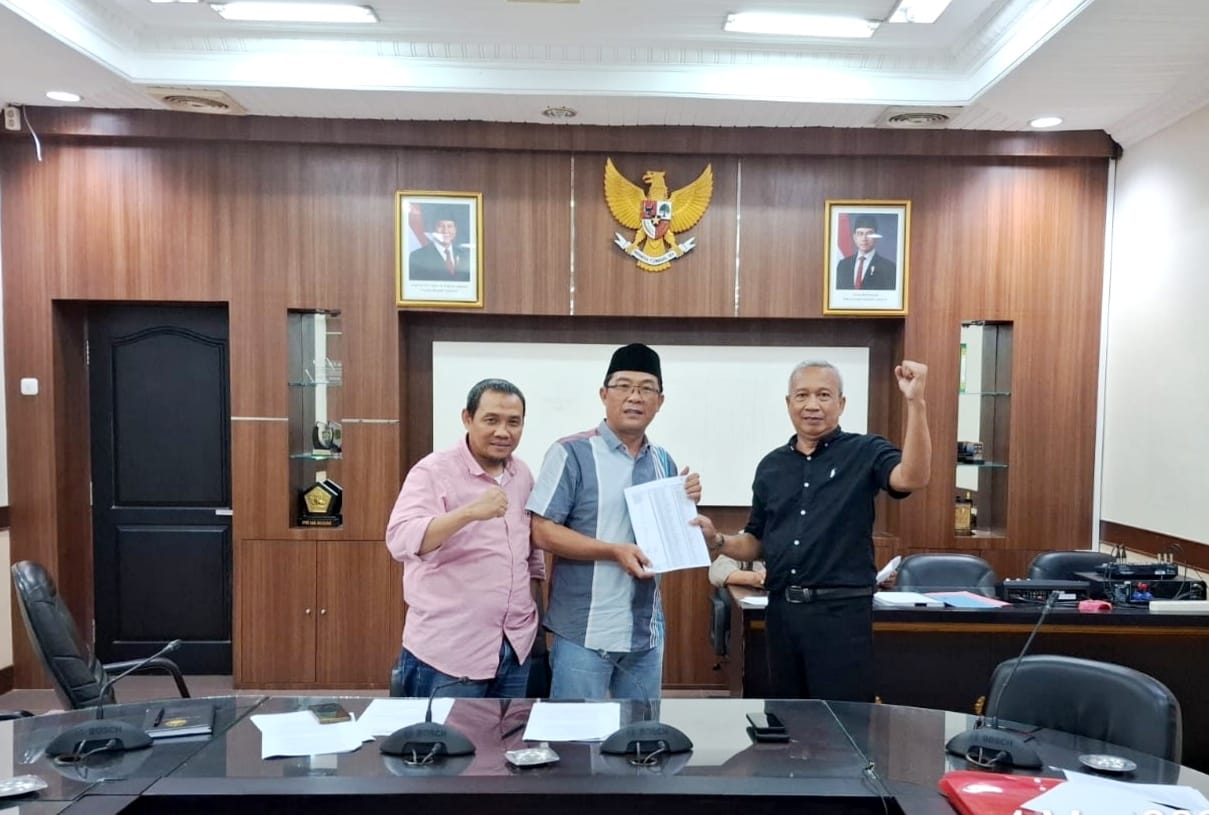 Pansus DPRD Jember Bongkar Indikasi Kecurangan Rekrutmen Honorer, Titipan Keluarga Sendiri