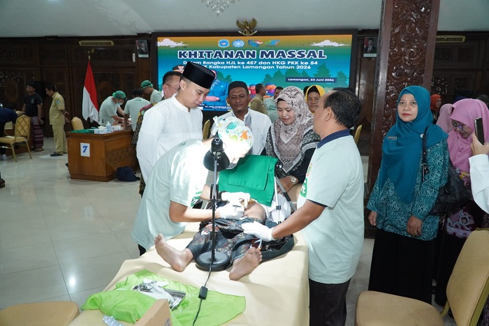  HJL Ke-457, Sebanyak 104 Anak Ikuti Khitan Massal Gratis di Lamongan