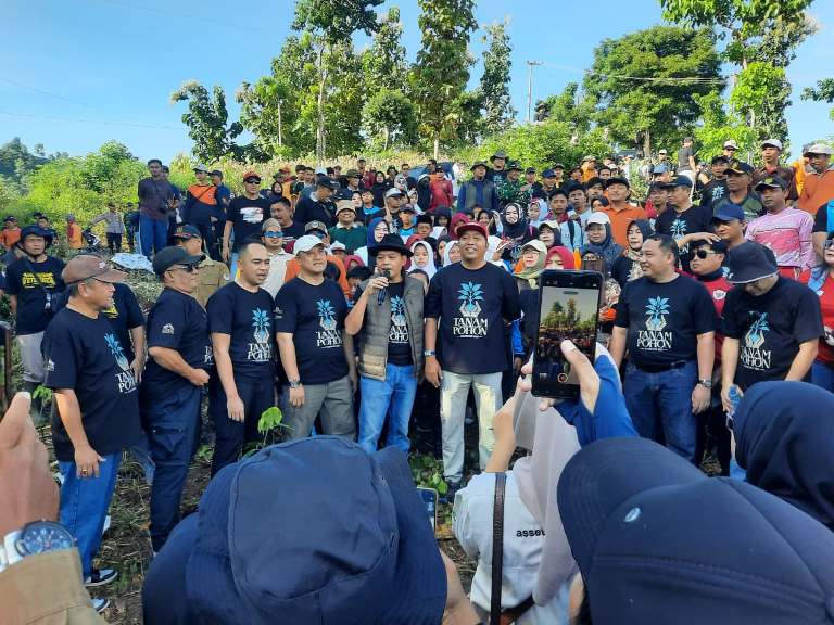 Peringati Hari Bumi 2026, Pemkab Situbondo Gelar Gerakan Masif Tanam 20 Ribu Bibit Pohon