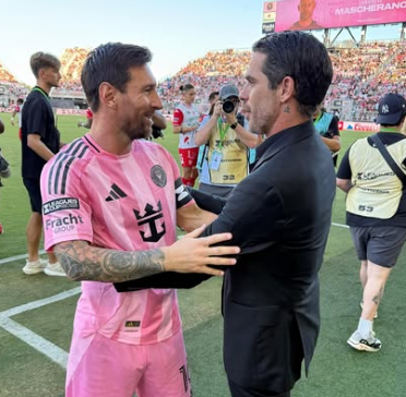 Lionel Messi Cedera Hamstring Saat Bela Inter Miami di Piala Liga 2025