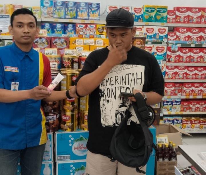 Aksi Pencuri Minimarket di Jalan Jarak Surabaya Gagal Total, Pelaku Ngaku Beraksi di 3 Lokasi