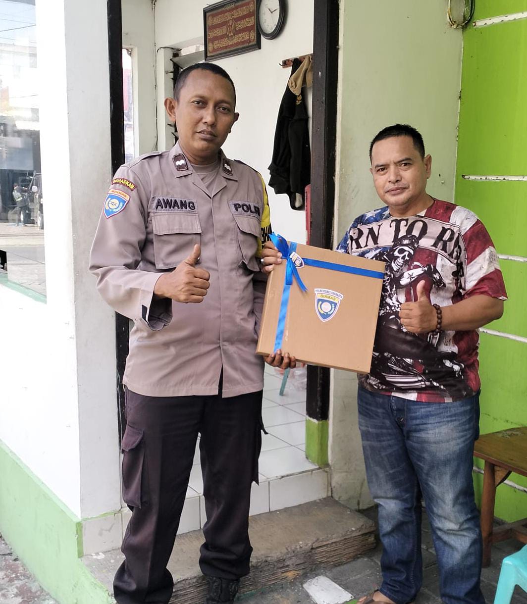 Bhabinkamtibmas Polsek Benowo Perkuat Silaturahmi dengan Warga