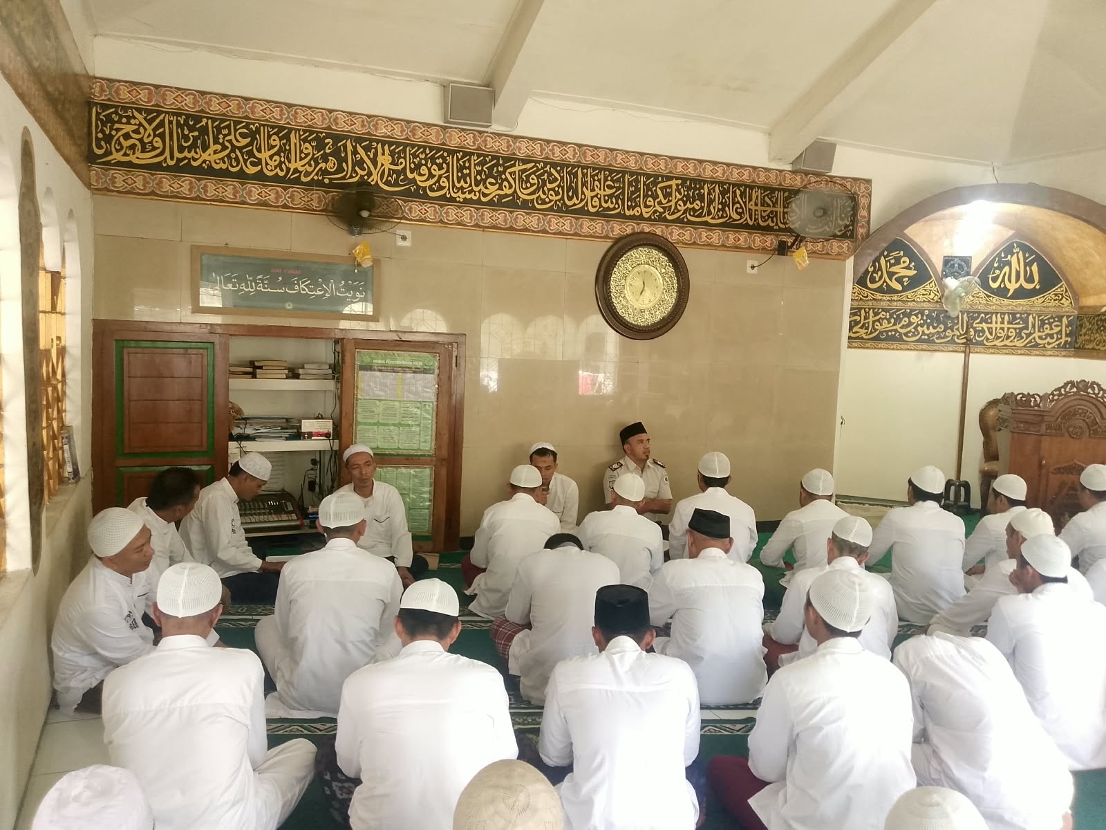 Istigasah Warga Binaan Lapas Jember Perkuat Pembinaan Kerohanian
