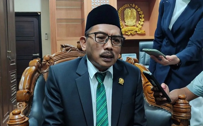 Bacaan dan Hati Rakyat Jawa Timur