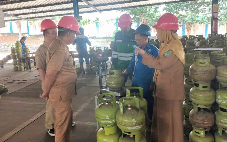 Disperindag Pasuruan Sidak Gas Elpiji ke Sejumlah Pangkalan SPBE