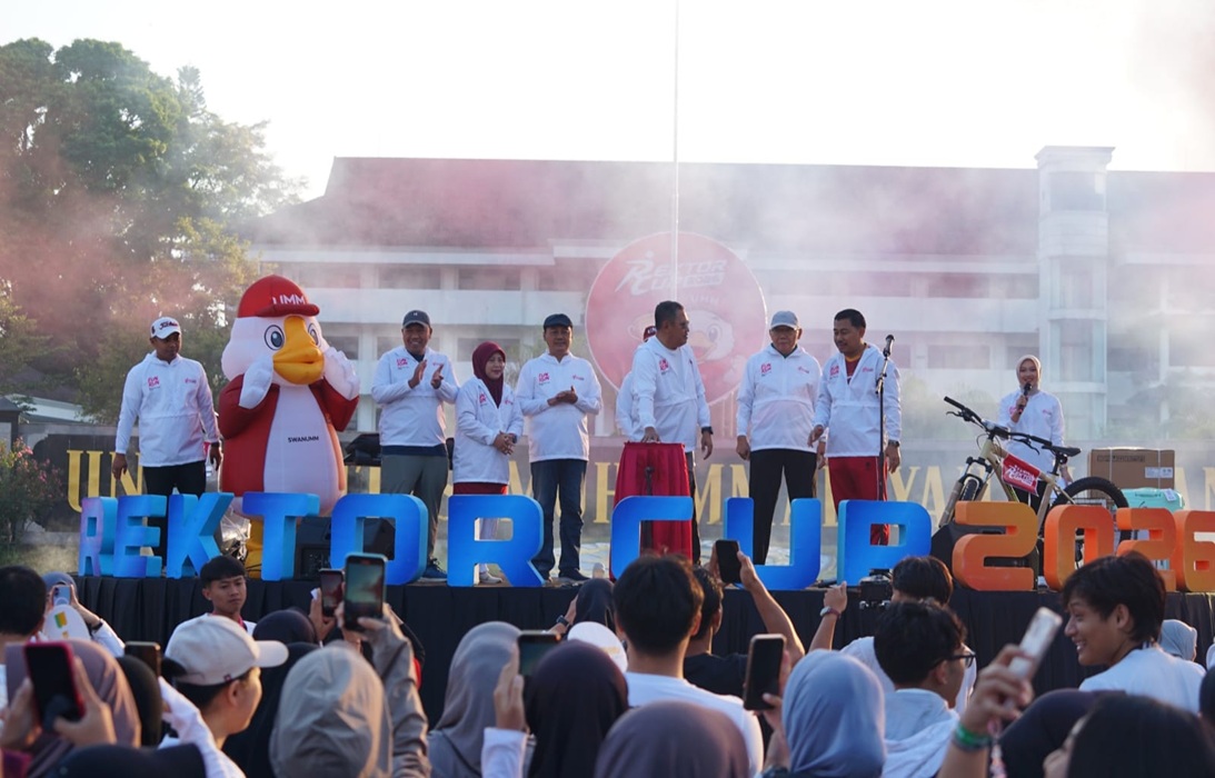 Fun Tahes Tandai Dibukanya Rector Cup UMM 2026 di Malang