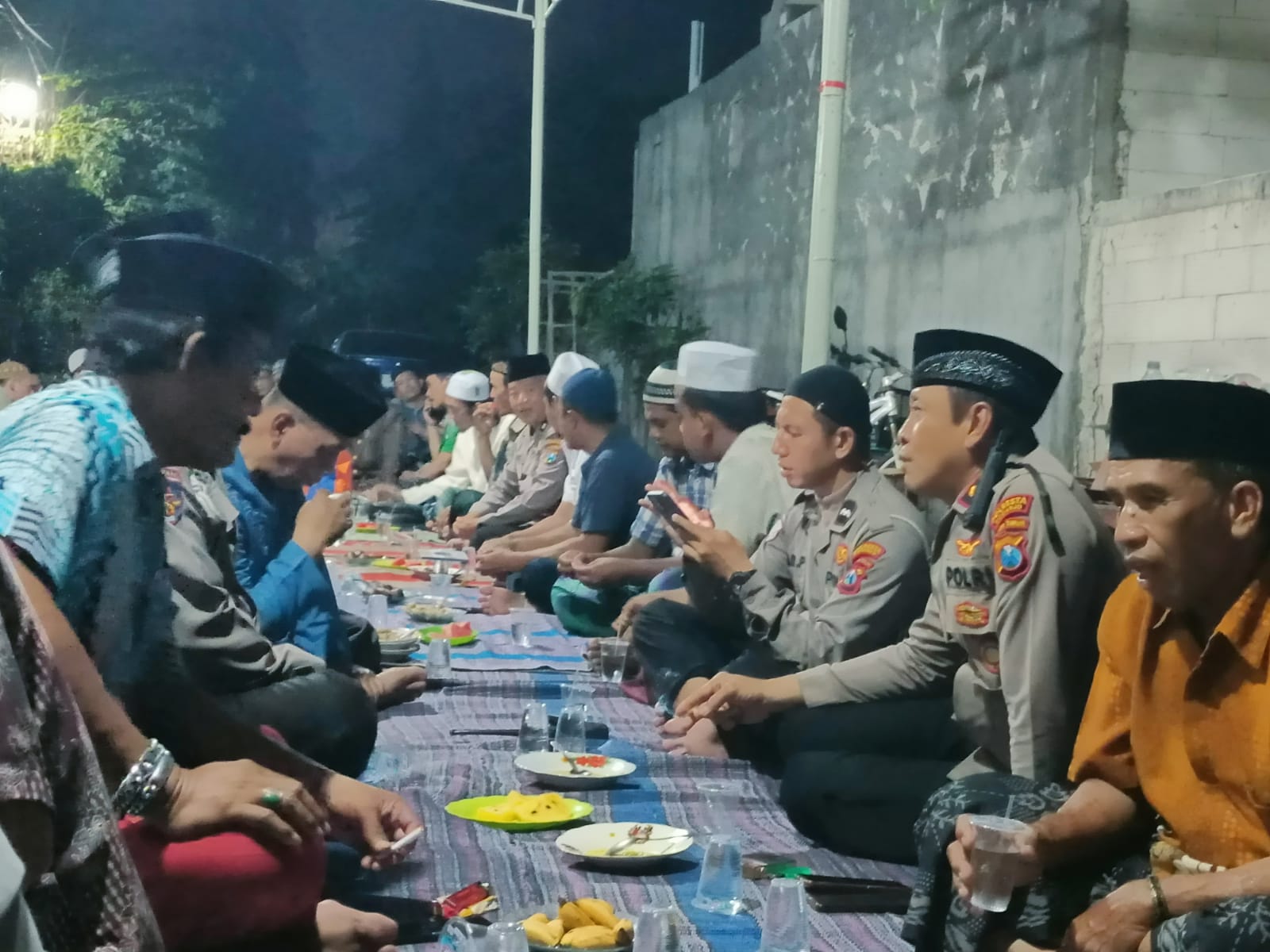 Polsek Buduran Takziah ke Rumah Duka Santri Al Khoziny