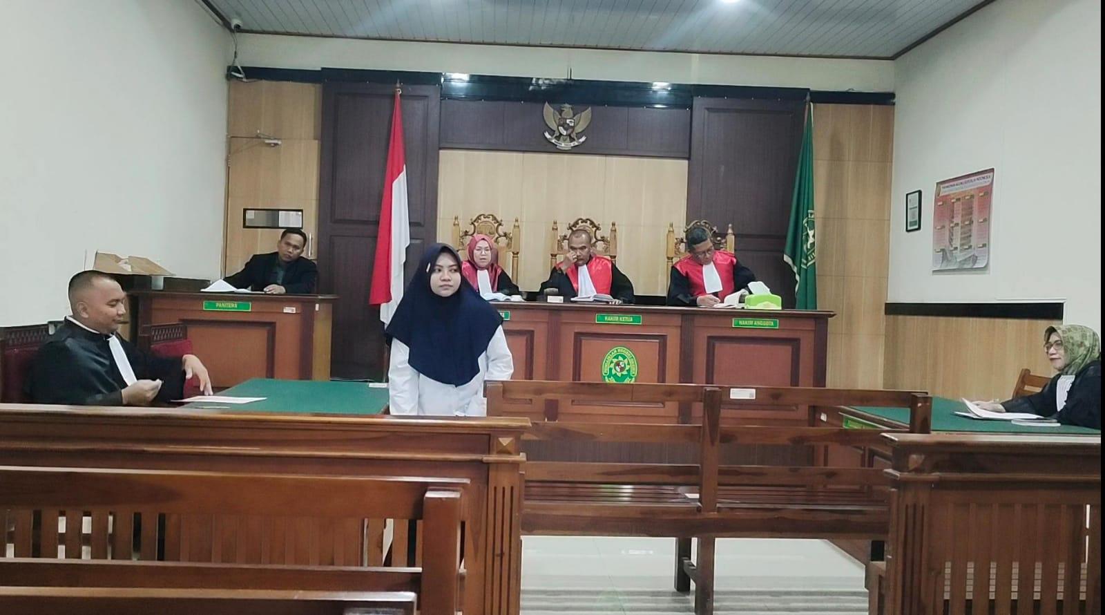 Tipu Ratusan Juta Bermodus Jual Sembako Murah, Mami Sekar Dituntut 3,5 Tahun Penjara
