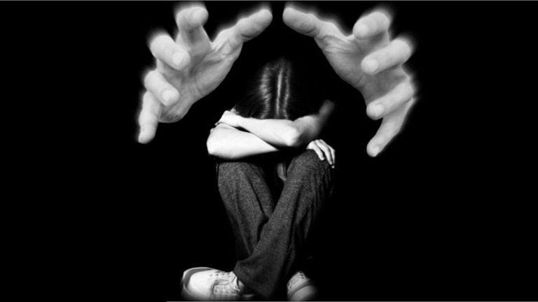 Ayah Tiri Cabuli Anak Sejak Usia 10 Tahun, Pelaku Ditahan Polrestabes Surabaya