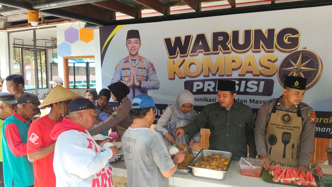 Warung Kompas Presisi Polres Ngawi, Berbagi Makan Gratis dan Serap Aspirasi Warga 