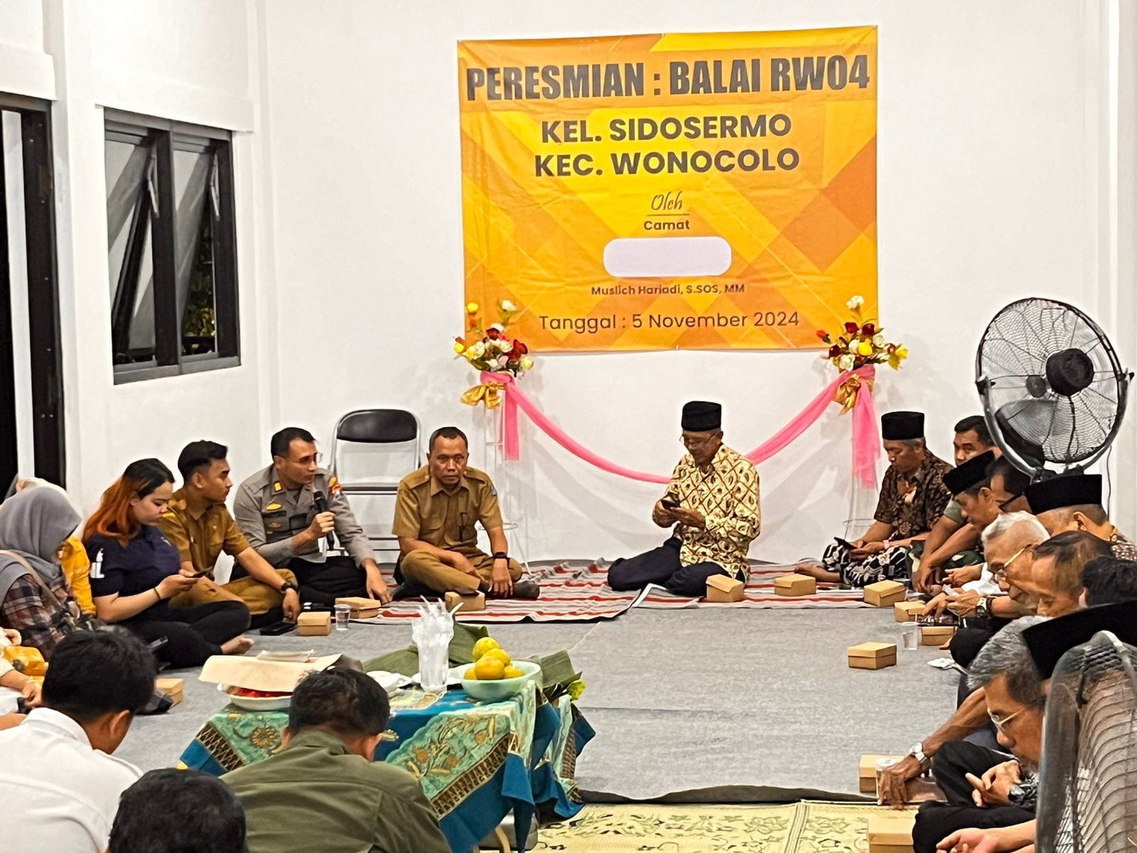 Polsek Wonocolo Bersama 3 Pilar Hadiri Peresmian Pembangunan Balai RW 04 Kelurahan Sidosermo