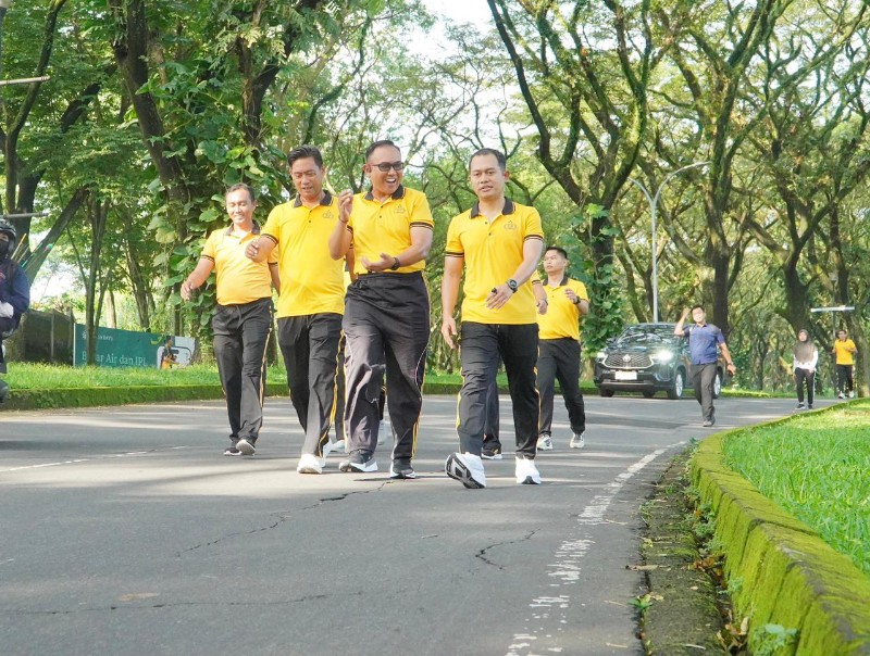 Kapolres Pasuruan Ajak Personel Olahraga Bareng Tekankan Soliditas Tanpa Sekat Jabatan