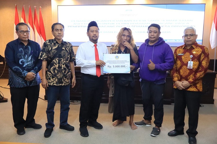 Setelah Digusur, PKL Semambung Dapat Kepastian Relokasi dan Stimulan Usaha dari Pemkab Gresik