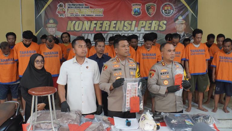 Polresta Sidoarjo Ungkap 53 Perjudian dan Ringkus 56 Tersangka