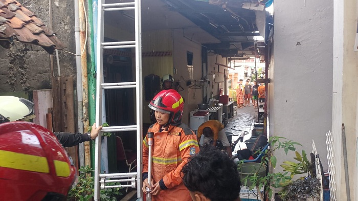 Rumah Warga Wonosari Kidul Terbakar, Kerahkan 11 Truk Damkar
