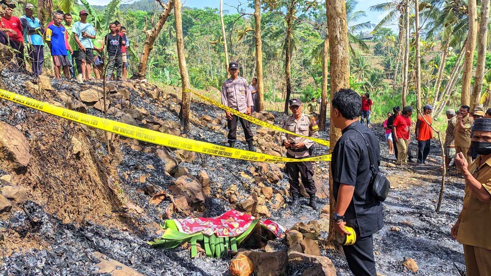 Nenek di Tulungagung Tewas Terbakar saat Bakar Sampah di Ladang