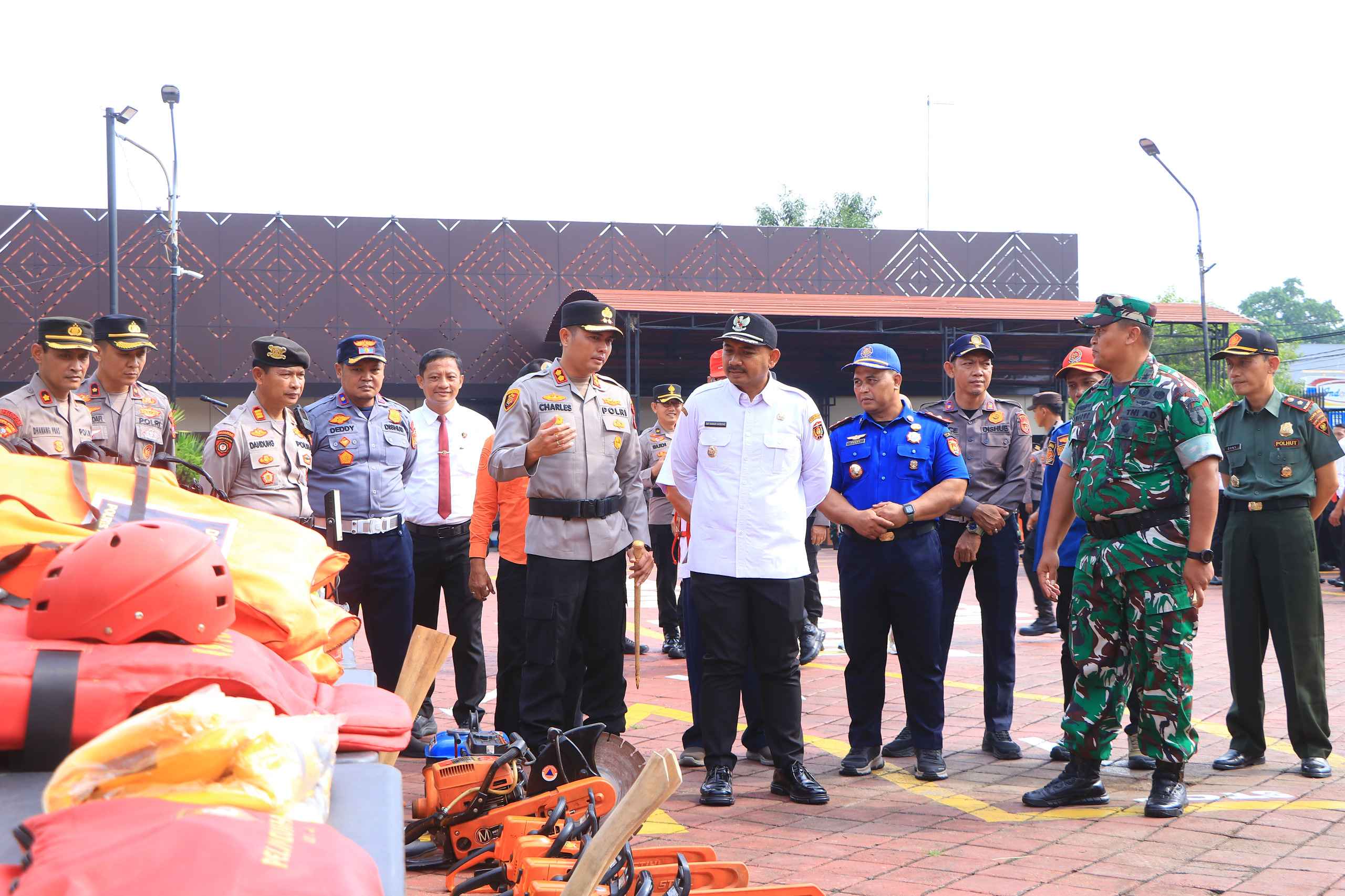 Kapolres Ngawi Pimpin Apel Gelar Kesiapan Tanggap Darurat Bencana Hidrometeorologi