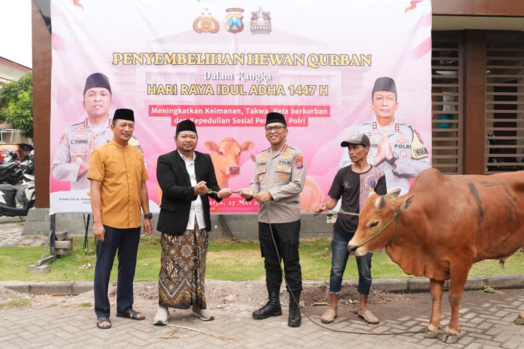 Iduladha 2026, Polresta Sidoarjo Salurkan 100 Hewan Kurban 