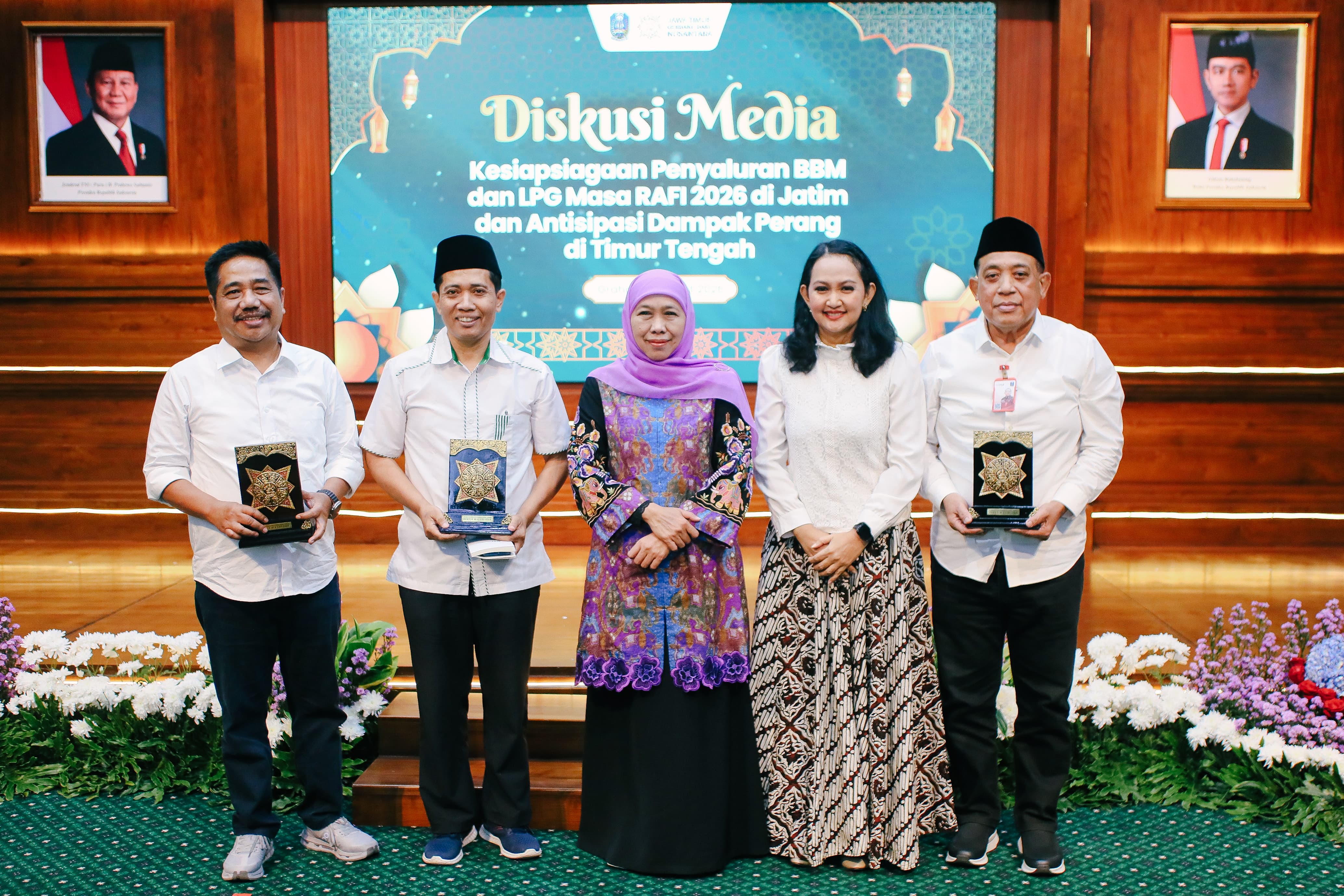 Ngabuburit di Grahadi, Bahas Kesiapsiagaan BBM dan LPG di Tengah Ancaman Krisis Global