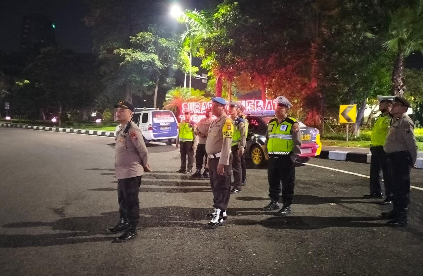 Polsek Gayungan Bersama Polsek Wonocolo dan Polsek Jambangan Giat Patroli Gabungan, Antisipasi Kejahatan Malam
