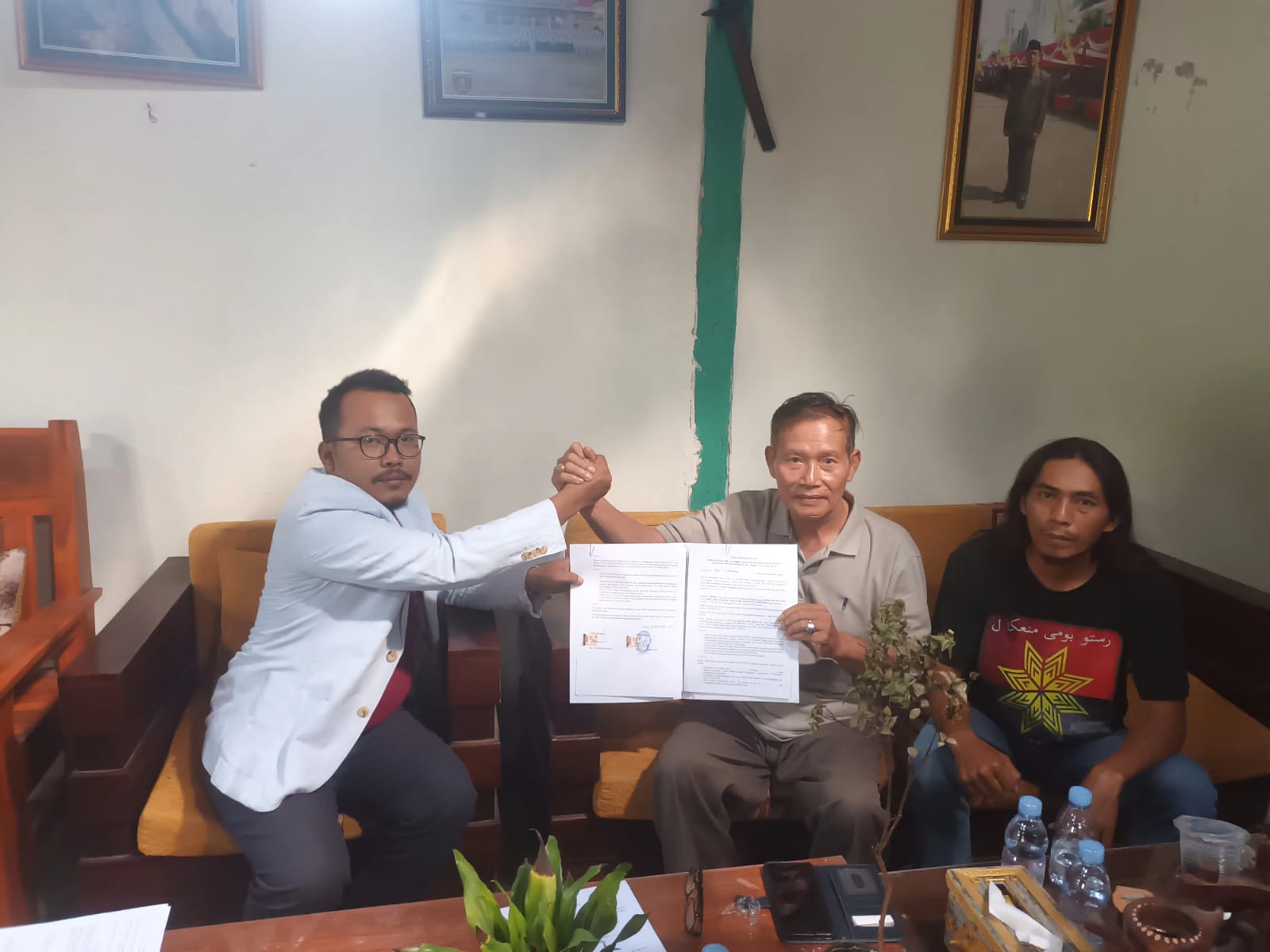 UBK Law Firm Advokat Zaenal Abidin Jalin Kerjasama dengan Kades Sumengko 