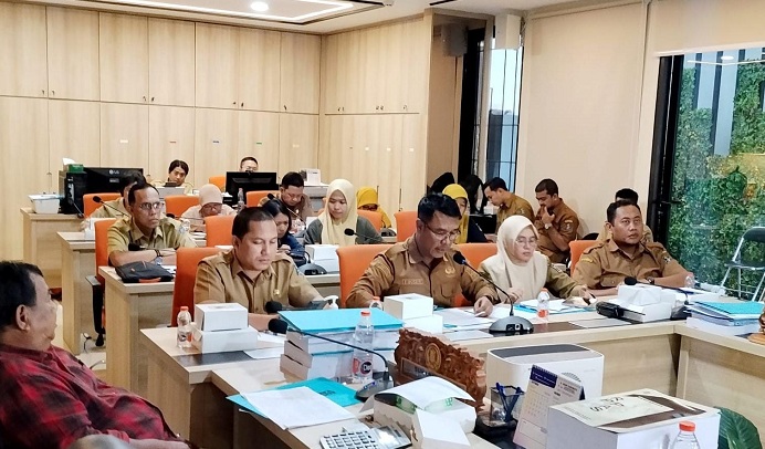 Evaluasi P-APBD 2026, DPRD Surabaya Soroti Anggaran Lahsamor dan Perbedaan Data DLH