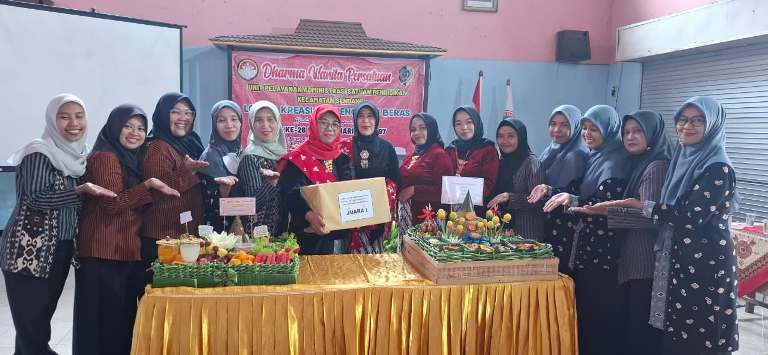 HUT Ke-26 DWP, UPASP Sendang Gelar Lomba Kreasi Tumpeng Non Beras di Tulungagung