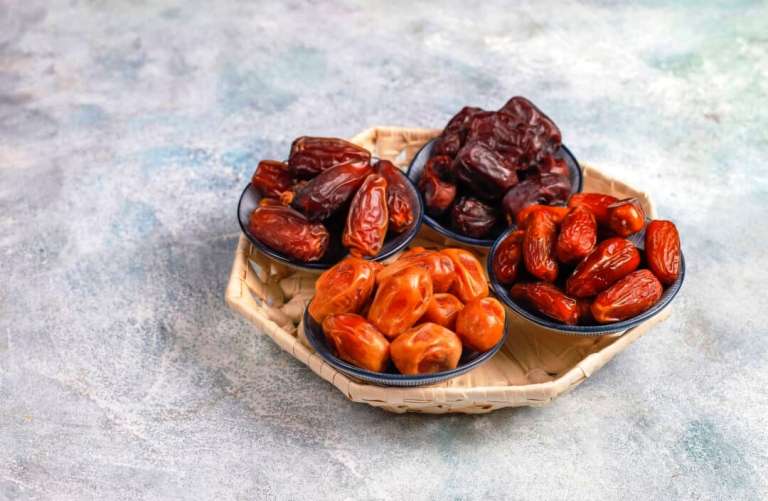 Bukan Sekadar Sunnah, Ini Alasan Kurma Identik dengan Ramadan