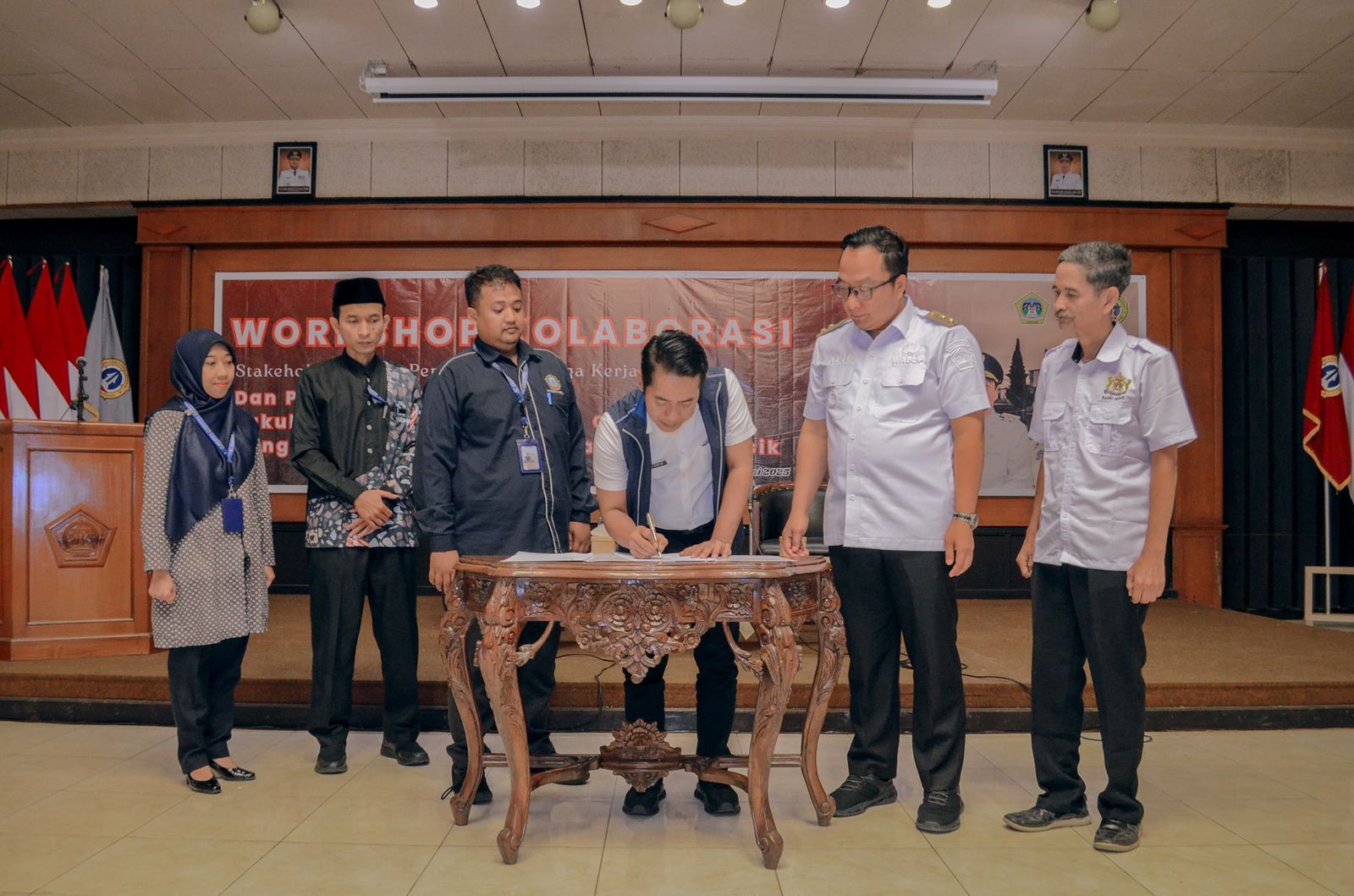 Persiapkan Mahasiswa untuk Dunia Kerja, Disnaker Gresik Jalin Kerjasama dengan Perguruan Tinggi