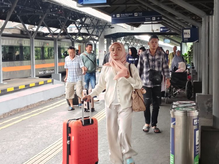 Libur Panjang Isra Mikraj, KAI Daop 8 Surabaya Siapkan Kereta Tambahan