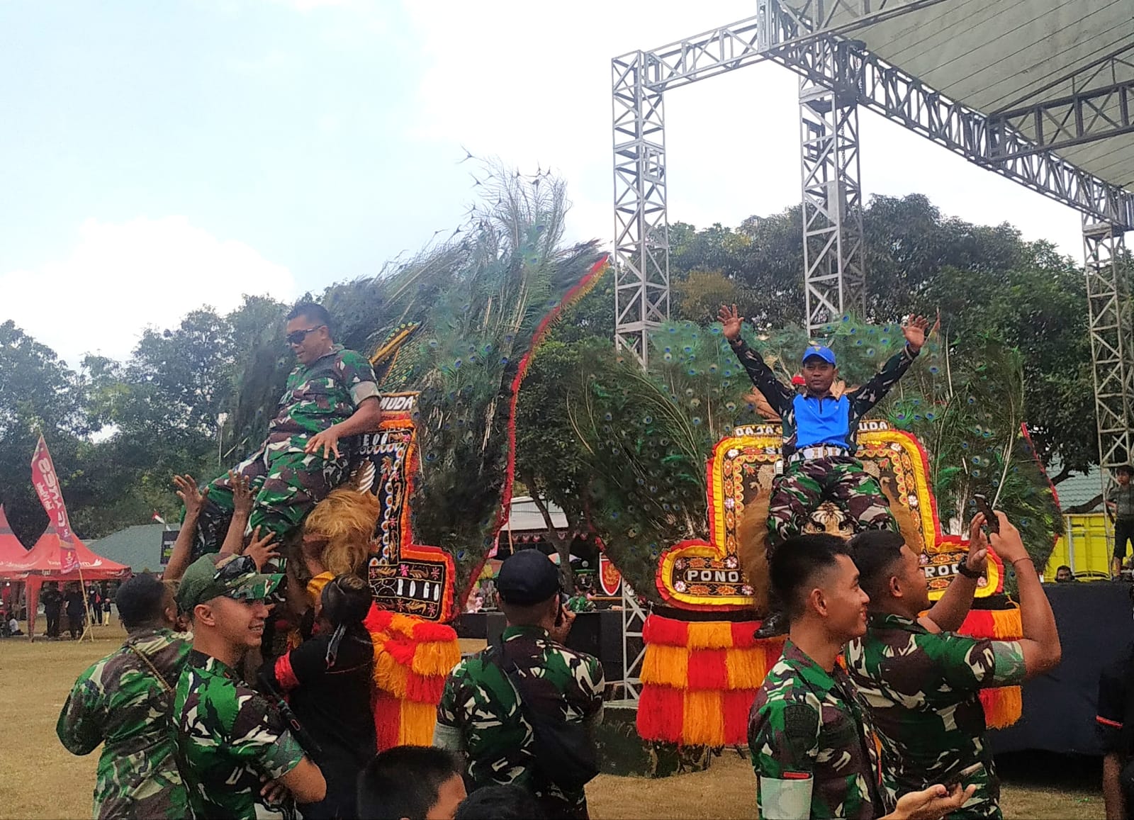 Rangkaian HUT Ke-76 Yonif Raider 509/Balawara Yudha Dimeriahkan Pagelaran Reog Ponorogo