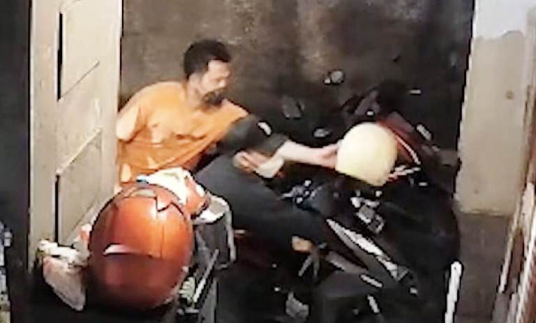 Komplotan Bandit Motor Acak-acak Wilayah Jambangan Surabaya