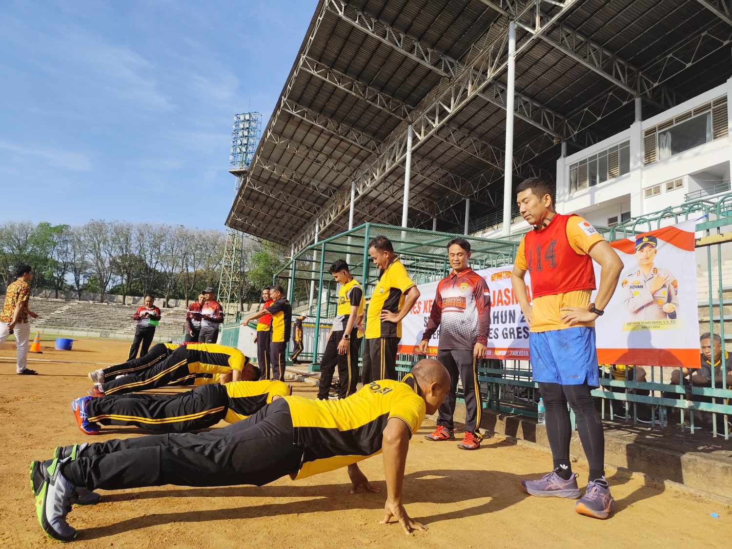 Polres Gresik Gelar Tes Kesamaptaan Jasmani, Ukur Kesiapan Fisik Personel