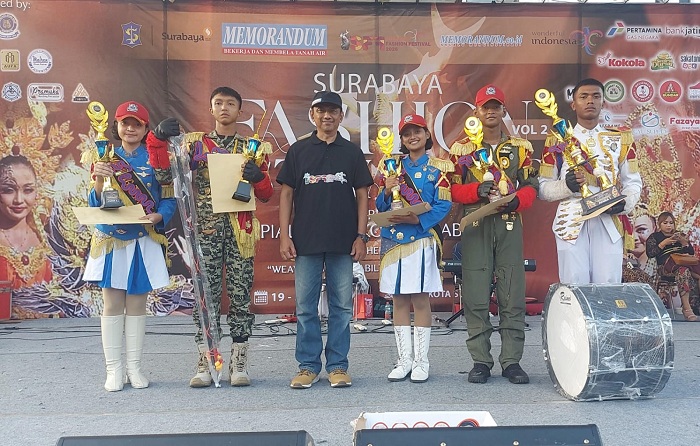 Genderang Bahari SMAHATMA SMA Hangtuah 5 Sidoarjo Juara 1 Divisi Military di SFF 2026