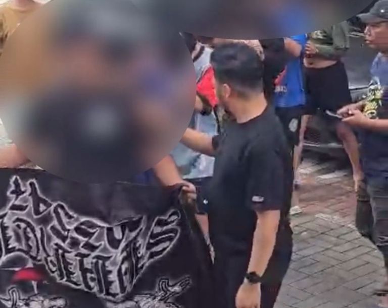 Polisi Gresik Amankan 7 Gangster Pengeroyok Warga di Kawasan GKB