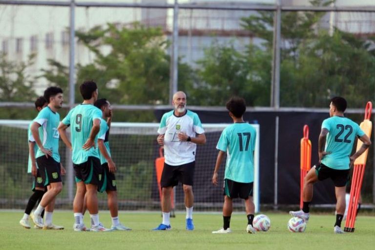 Melawan PSIM Yogyakarta, Persebaya Bidik Kemenangan Perdana di Gelora Bung Tomo