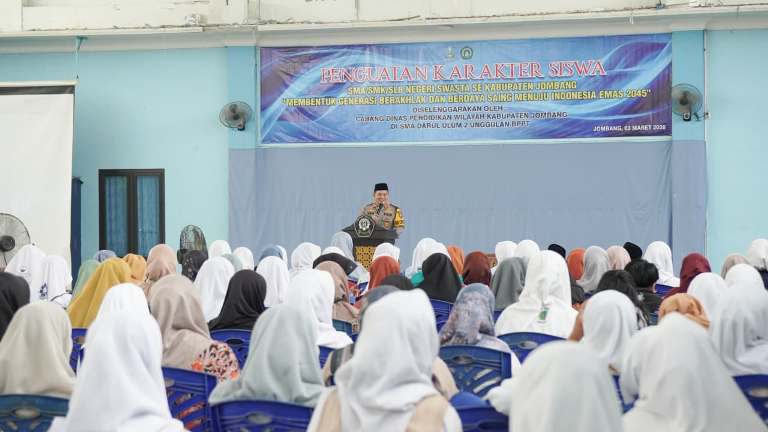 Kapolres Jombang Ajak 500 Pelajar Siapkan Diri Menuju Indonesia Emas 2045
