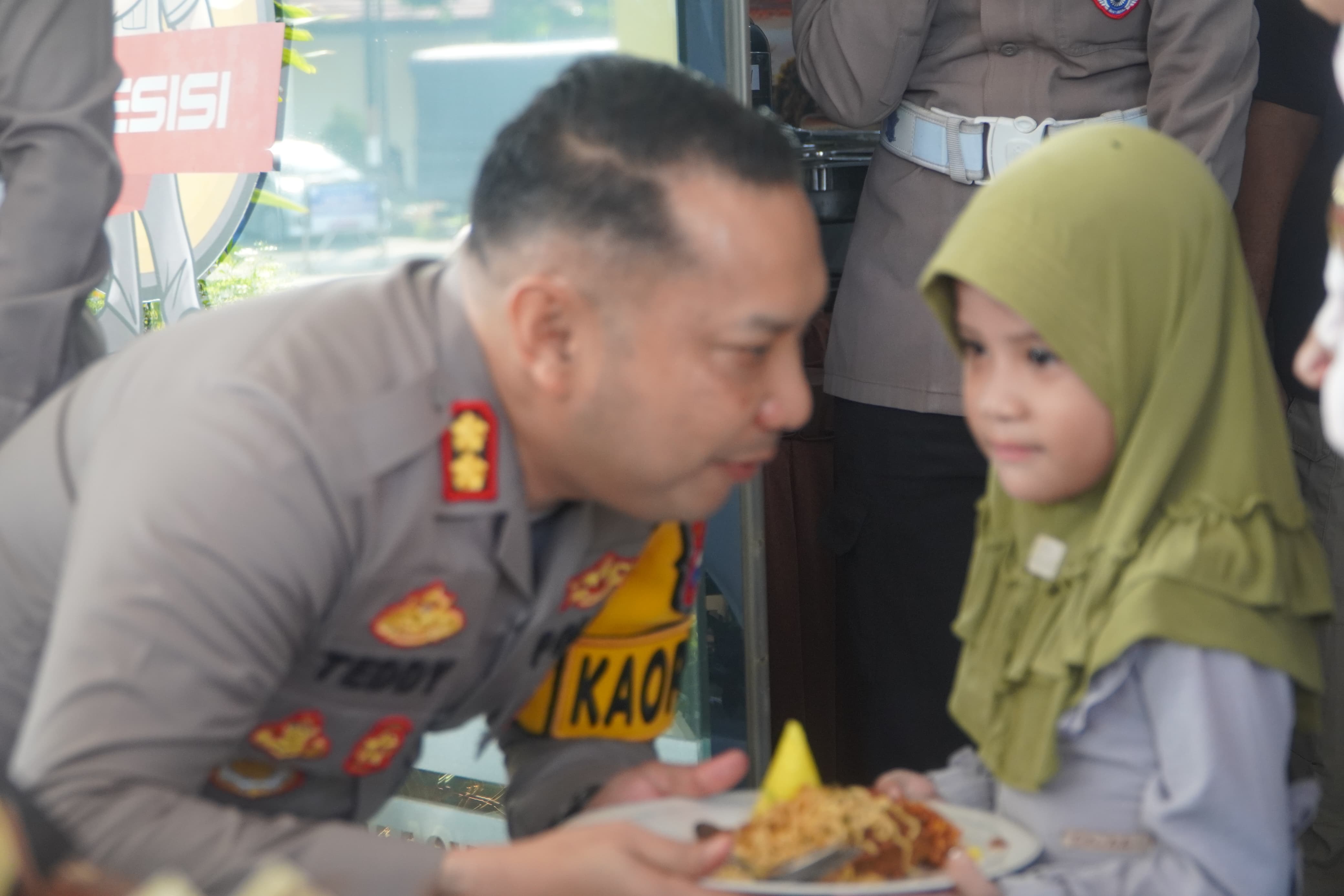 Peduli Sesama, Kapolres Pasuruan Gelar Halalbihalal Bersama Anak Yatim