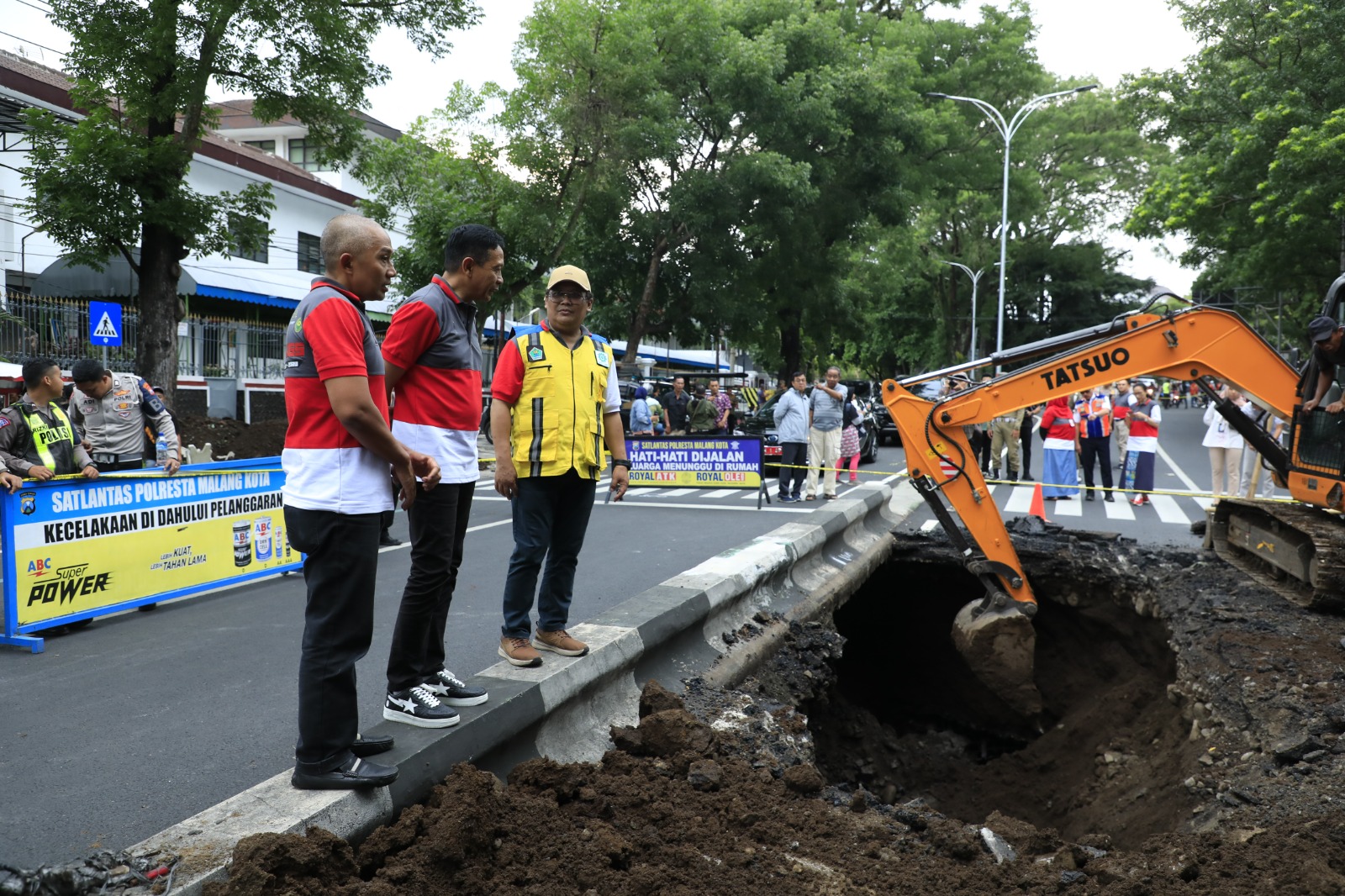 Perbaikan Jalan Ambles di Kota Malang Tuntas