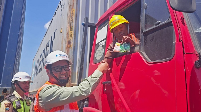 TPS Perkuat Komitmen Pelindo Bersih, Sosialisasikan SMAP kepada Pengemudi Truk