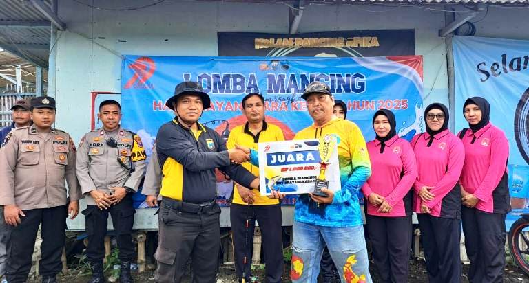 Jalin Keakraban, Polsek Gunung Anyar Gelar Lomba Mancing Meriah Sambut HUT Ke-79 Bhayangkara