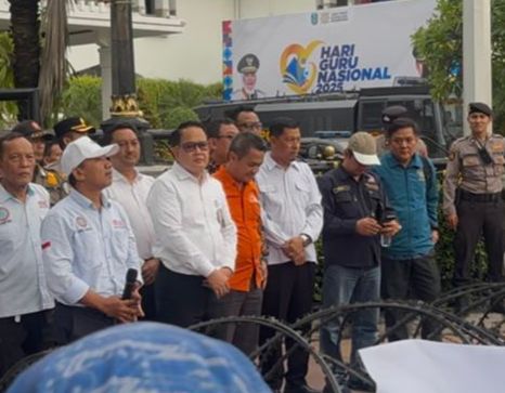 Pemprov Jatim Tanggapi Tuntutan Kenaikan UMP 2026, Sekda Sebut Sejalan dengan Visi Pemerintah