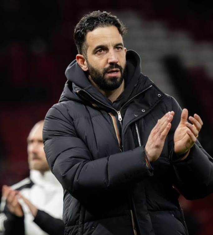 Meski Tertekan, Amorim Masih Fokus Latih Manchester United