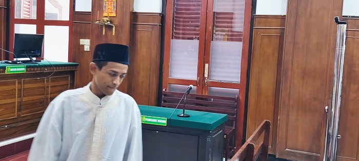 Curi HP, Kabur ke Genteng, Berakhir di Tangan Polisi