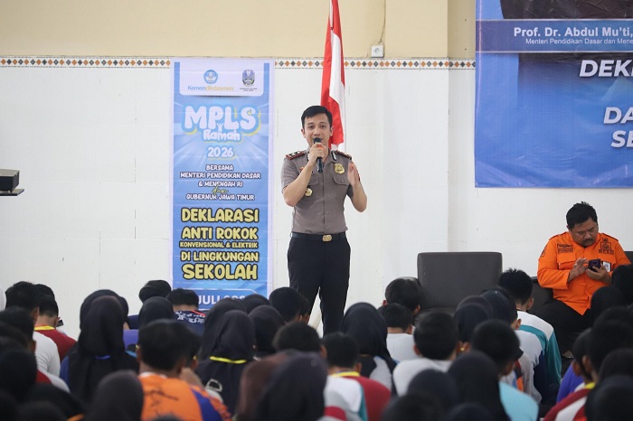 Polres Mojokerto Bekali Peserta MPLS dengan Pendidikan Karakter dan Kesadaran Hukum
