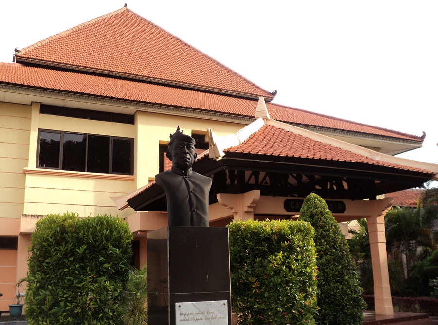 Mengenal Cak Durasim Seniman yang Namanya Diabadikan sebagai Gedung Kesenian Surabaya 