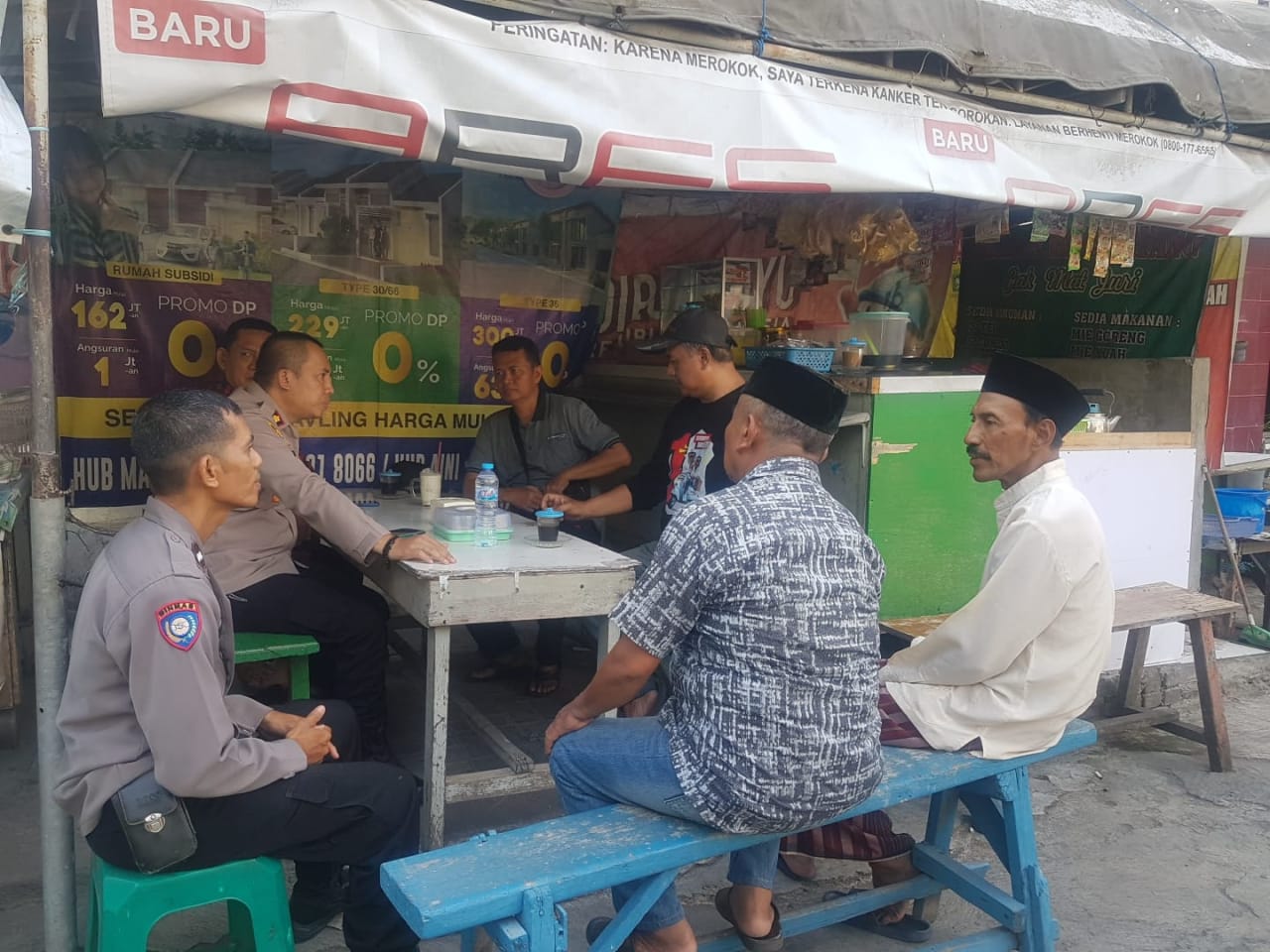 Kapolsek Asemrowo Jalin Silaturahmi Tokoh Masyarakat, Sinergisi untuk Keamanan dan Kondusifitas Wilayah